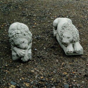 canova chatsworth lion statues
